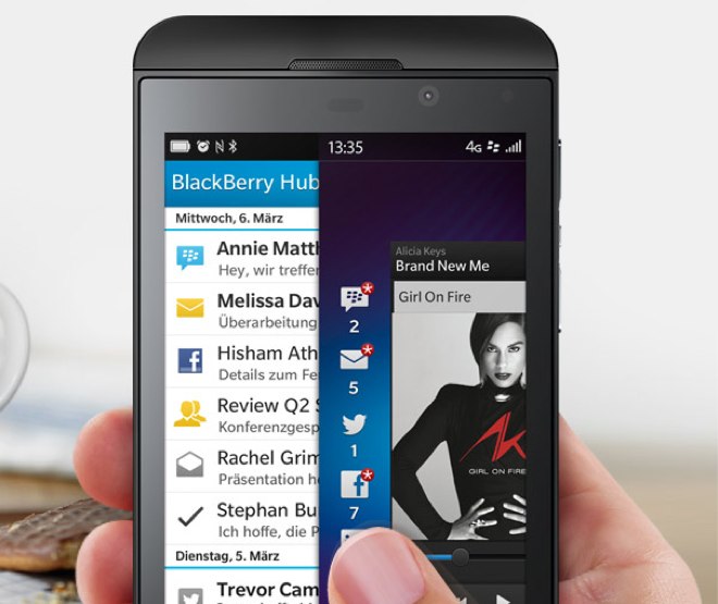 Bundeskanzlerin Merkel erhält ein abhörsicheres BlackBerry  Z10